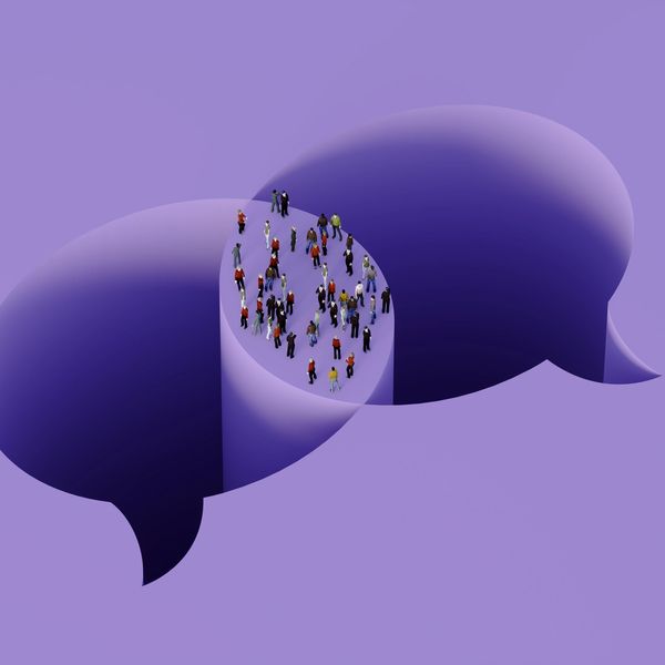 Organization learning communications