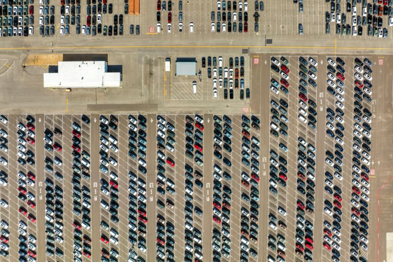 A variety of high-quality cars available for sale at Atlas Storage in Czechia.