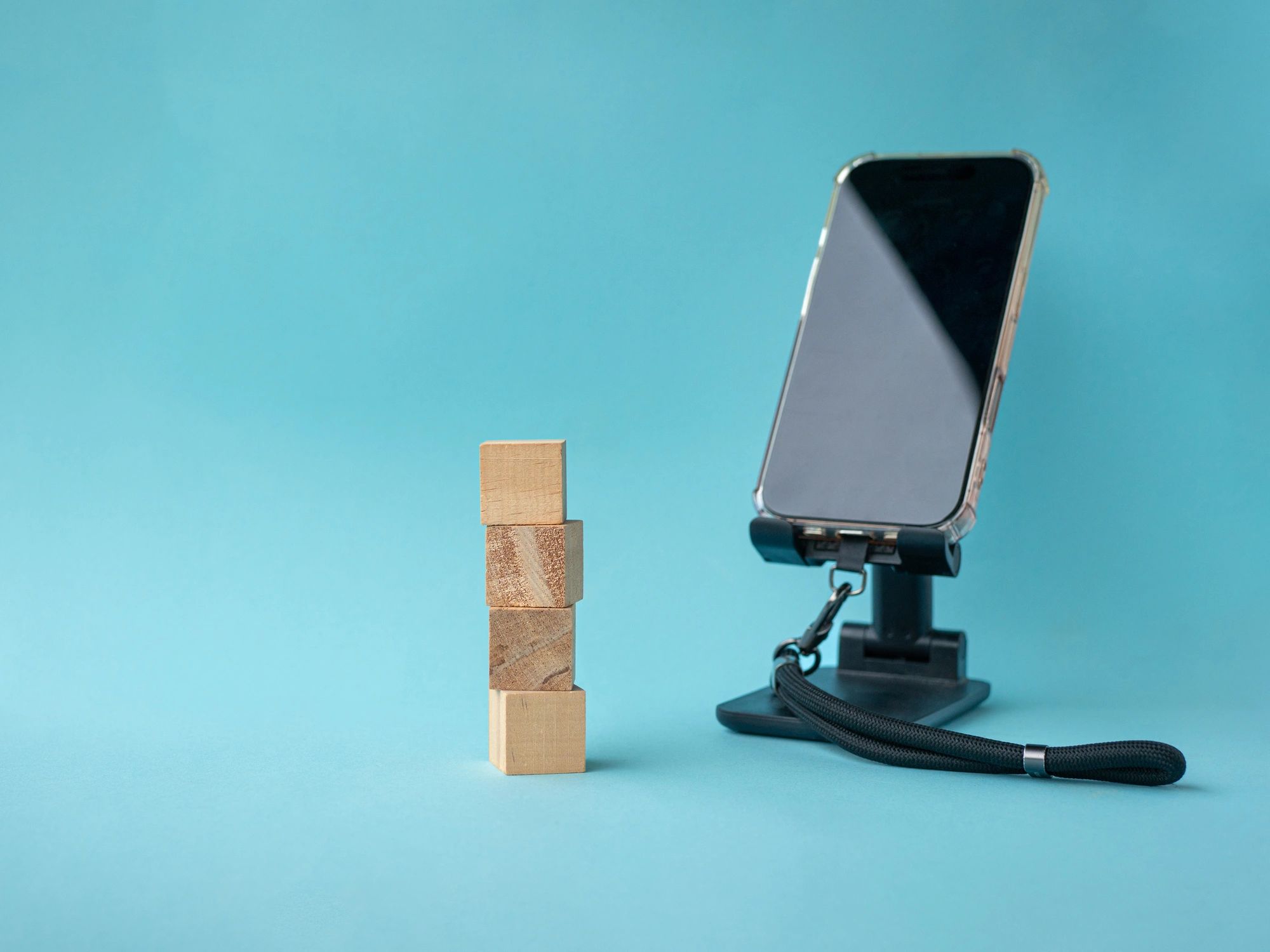 DIY Phone Stand in 10 Minutes