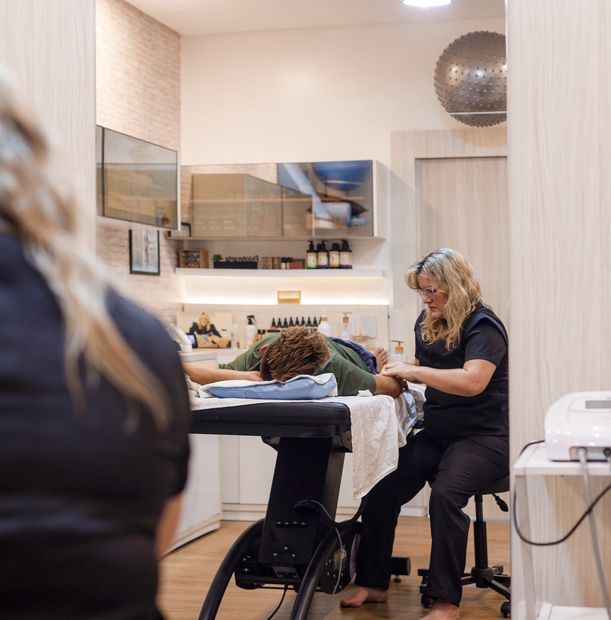 Nano Brows at White Iris