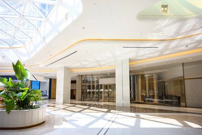 Sleek modern interiors in Dubai