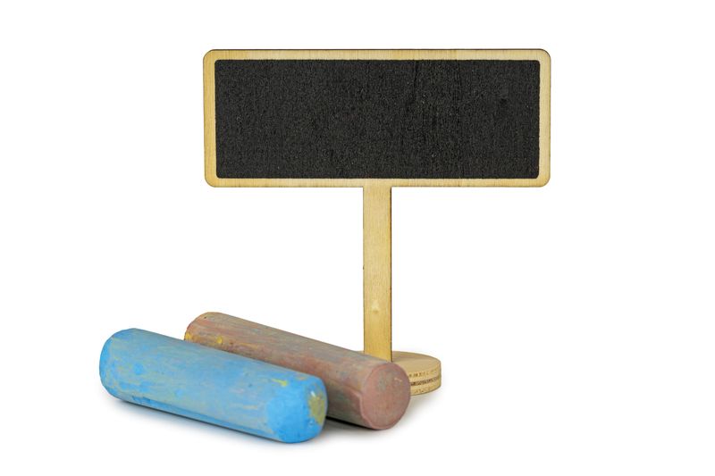 This delightful and charming set features a sturdy wooden chalkboard sign along with three vibrant chalk pieces in blue, pink, and a multi-colored option, making it essential for classrooms, art projects, and creative endeavors. The diverse colors of the chalk invite imaginative use, while the chalkboard stands ready to display messages or artwork.