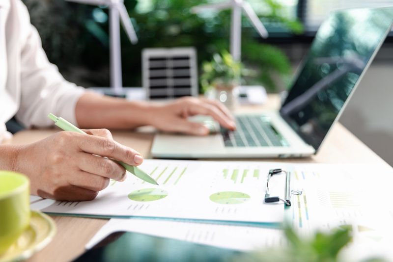 Financial growth charts