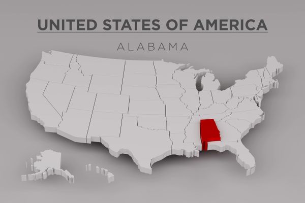 3D map of the USA highlighting Alabama in red.