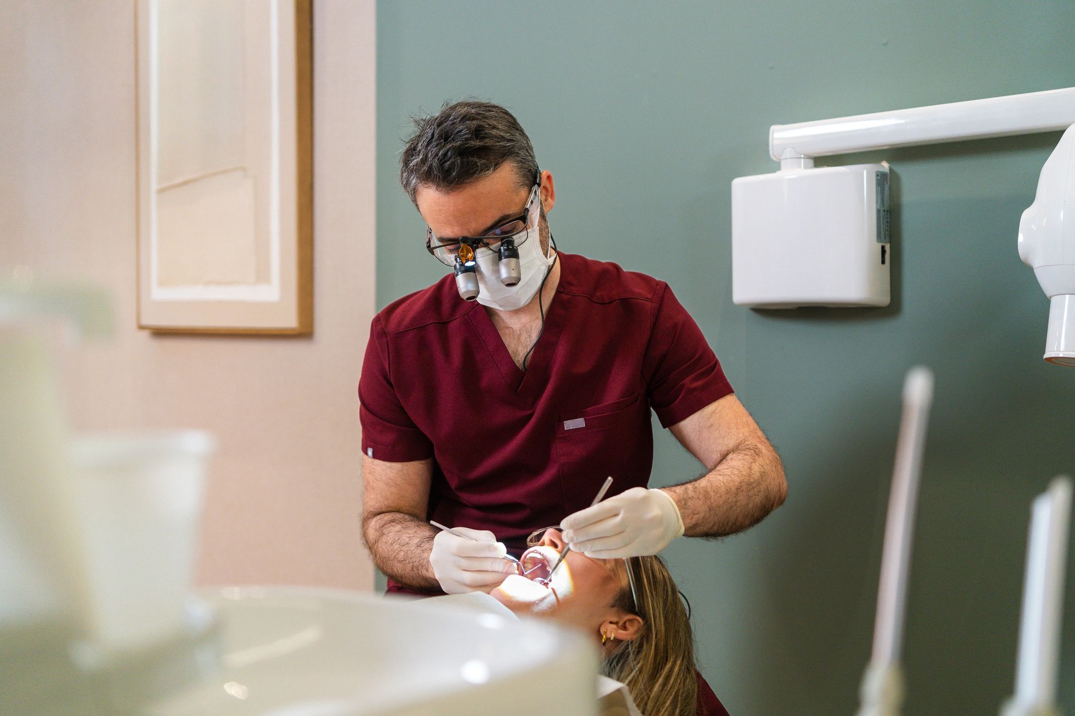 How to Choose the Best Implant Dentist in Markham