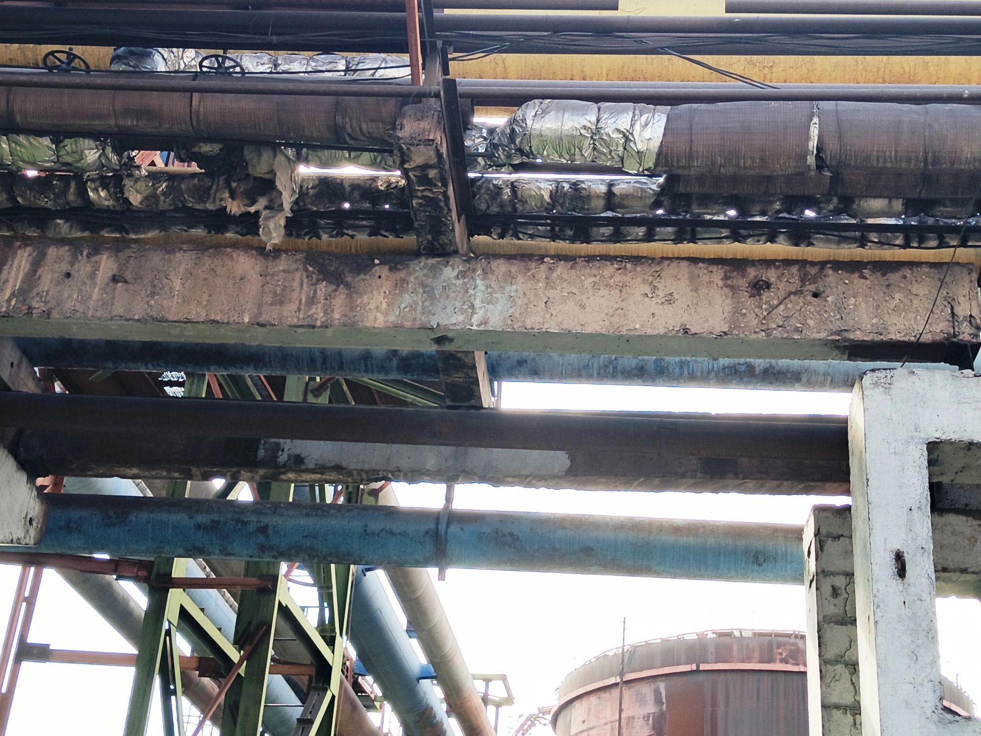 Industrial water leak in Oakland, CA