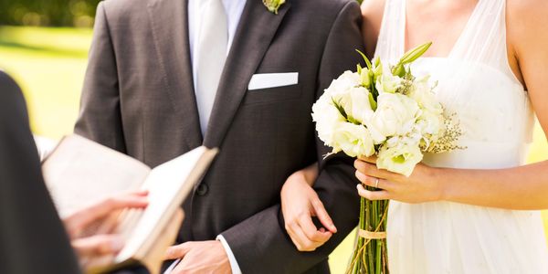 Ordained Minister, Wedding Officiant in Farmington Hills, MI 48334