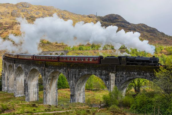 Jacobite Steam Train Glenfinnan