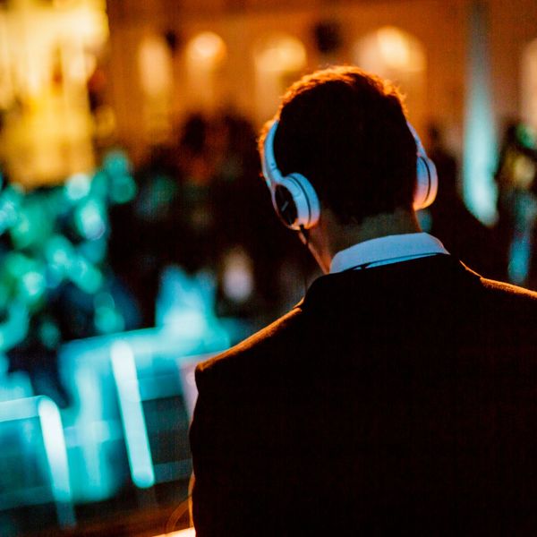 “Zaffa Event London – Traditional Wedding Entrance with Drummers DJ london ”