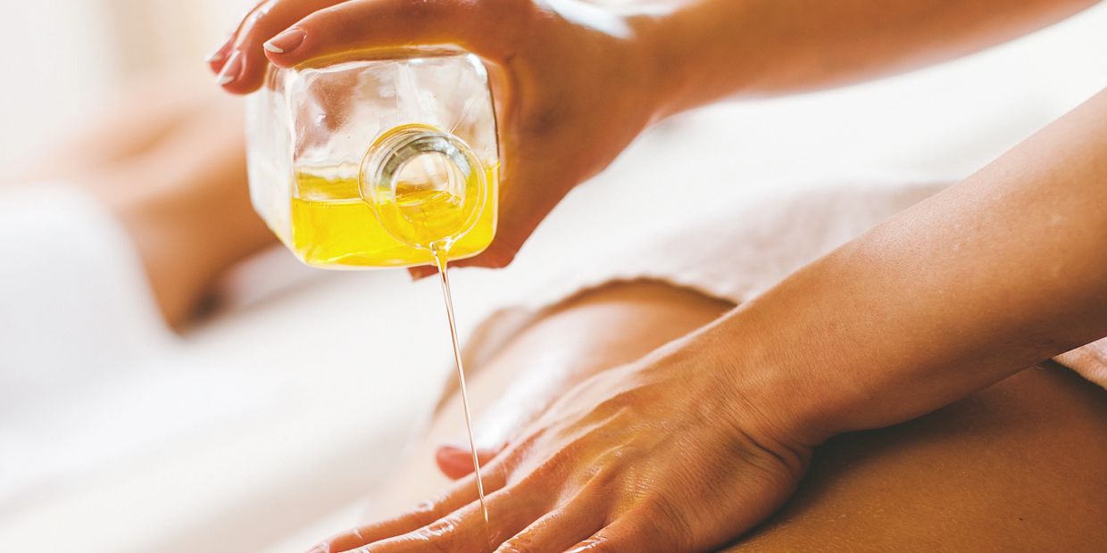 Abhyanga massage, ayurdeva, Ayurvedic massage, healing oil massage, whiterock spa, spa near me