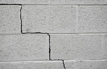grout cracks