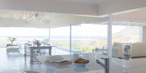 Airbnb Cleaning Services and Vacation Rental Cleaning in Gulfview Heights, FL