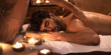 Man receiving a relaxing back massage.