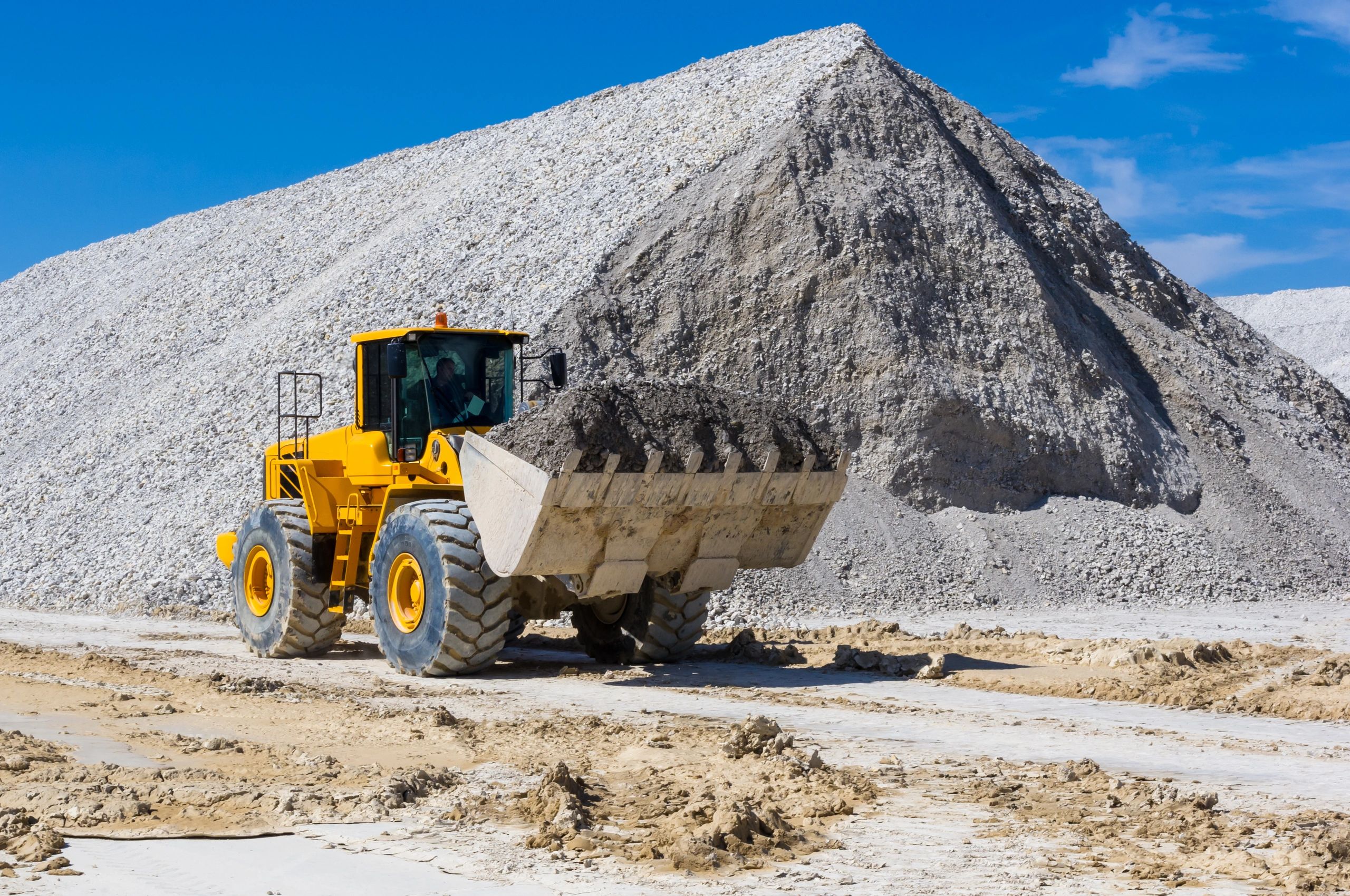 Reliable Sand & Gravel Delivery Services