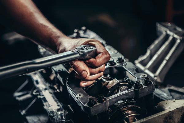 We are Specialist & Competent Service and Repair for Mercedes Benz