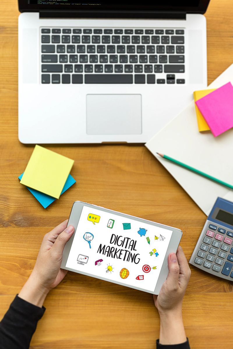 DIGITAL MARKETING new startup project ,  Interactive digital marketing channels , Business innovation technology digital , People in a Seminar work