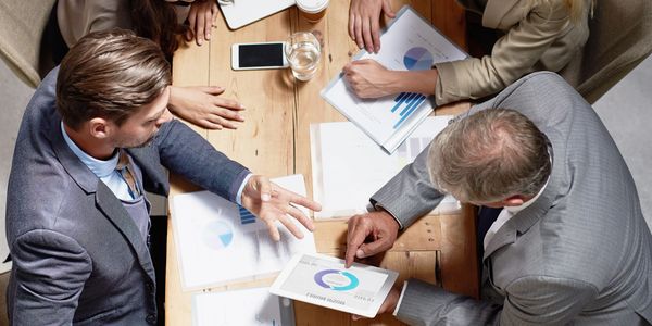 About Us
Bizigon Finance is a next-generation embedded finance platform focused on empowering small 