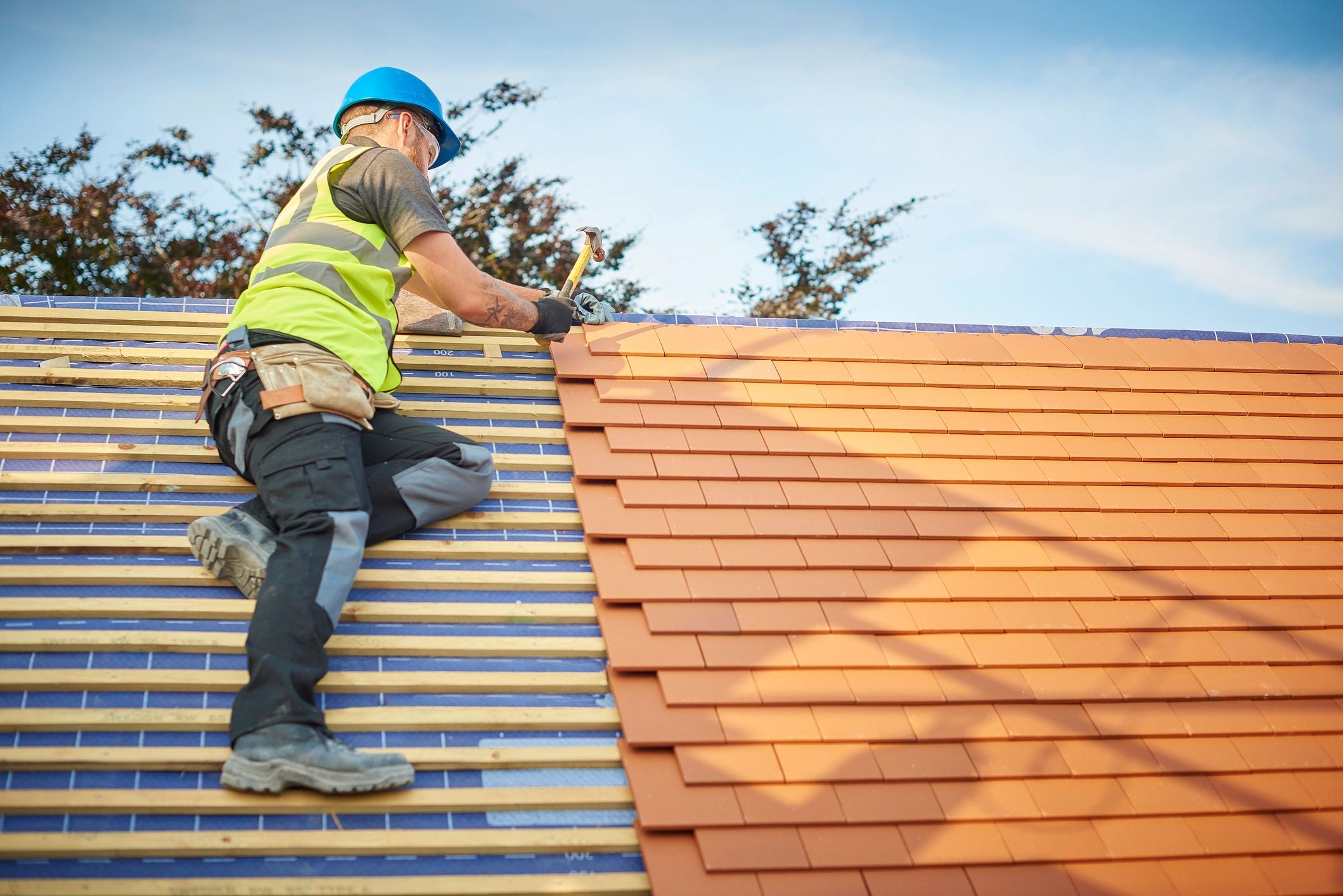 HIGHLINE ROOFING SERVICES LTD logo