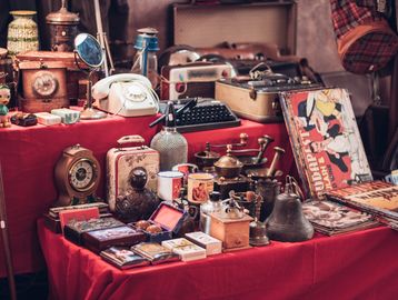 Want to sell your collectible toys, games, music, and other items, Skip the Garage Sale. 