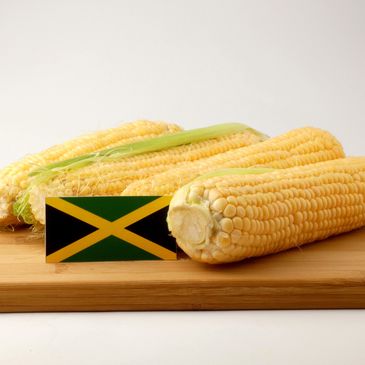 bandera de jamaica con mazorcas maiz de soporte