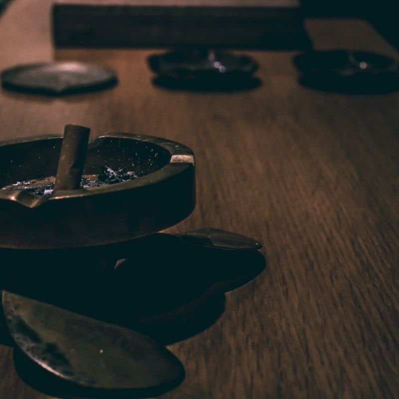 One house one ashtray one cigarette