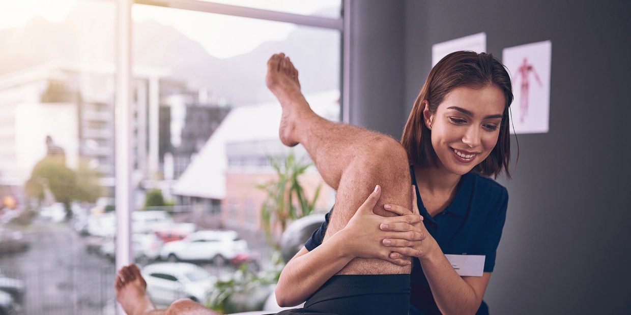 Improve flexibility, assisted stretch therapy, Highlands Ranch, Greenwood Village, Personal trainers