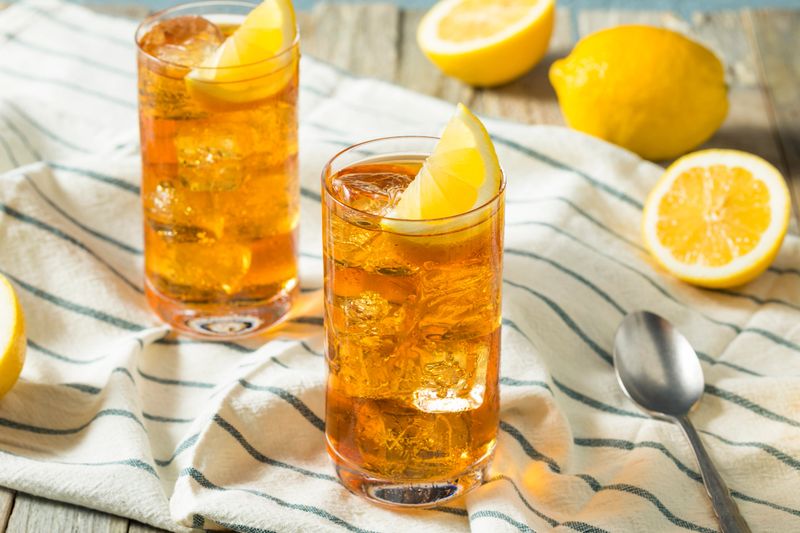 Refreshing Southern Sweet Iced Tea with Lemon