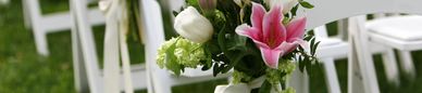 Wedding flowers arrangement outdoors