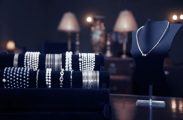Queen City gold jewelry refining best top rated shop near me charlotte Pawn Secure fast Private pawn