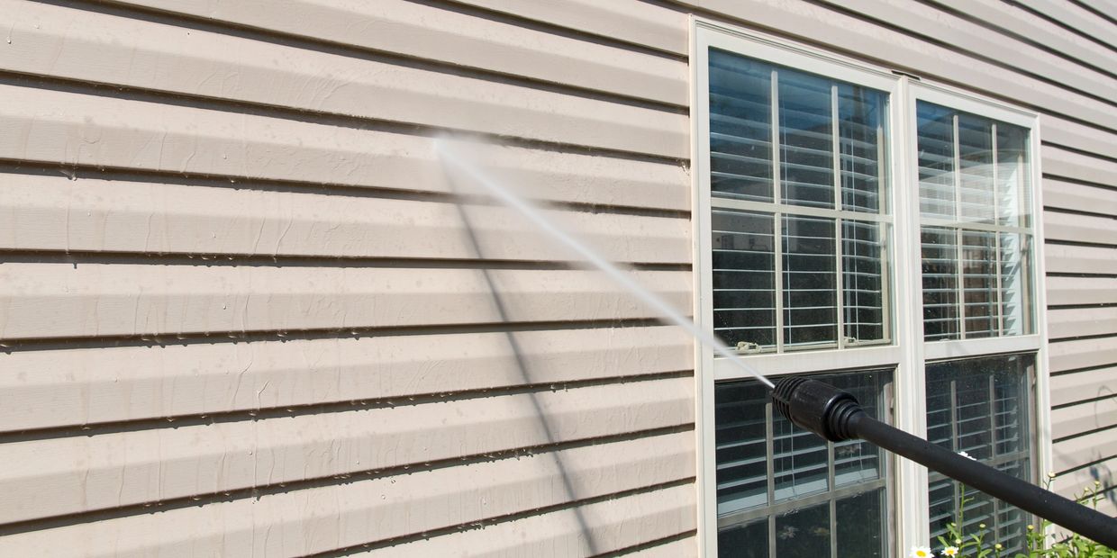 commercial property maintenance, exterior building cleaning