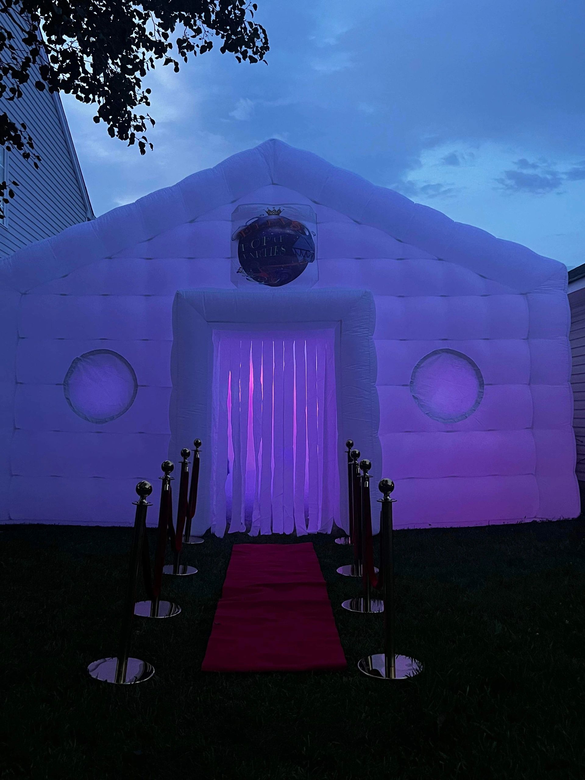 Inflatable party tent