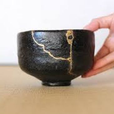 Kintsugi: Japan’s ancient art of embracing imperfection.