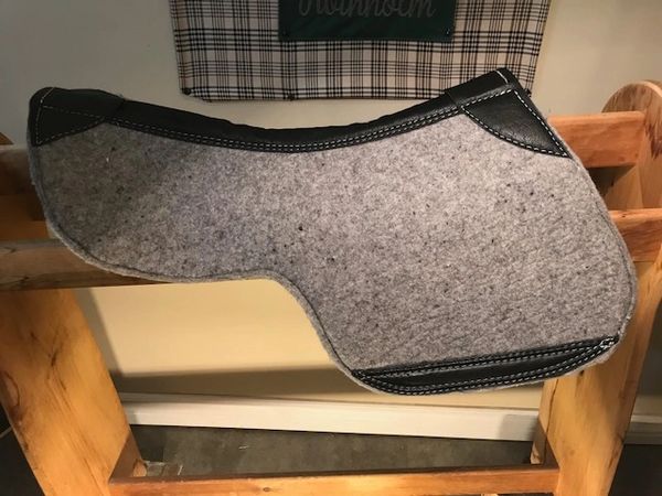 Wool Felt Horse Saddle Pad - 30 Length X 30 Width X 3/4 Thickness