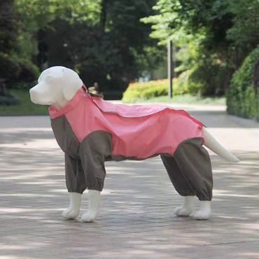 Capote impermeable poncho para perros rosado con gris. Capotes para perros Panama.