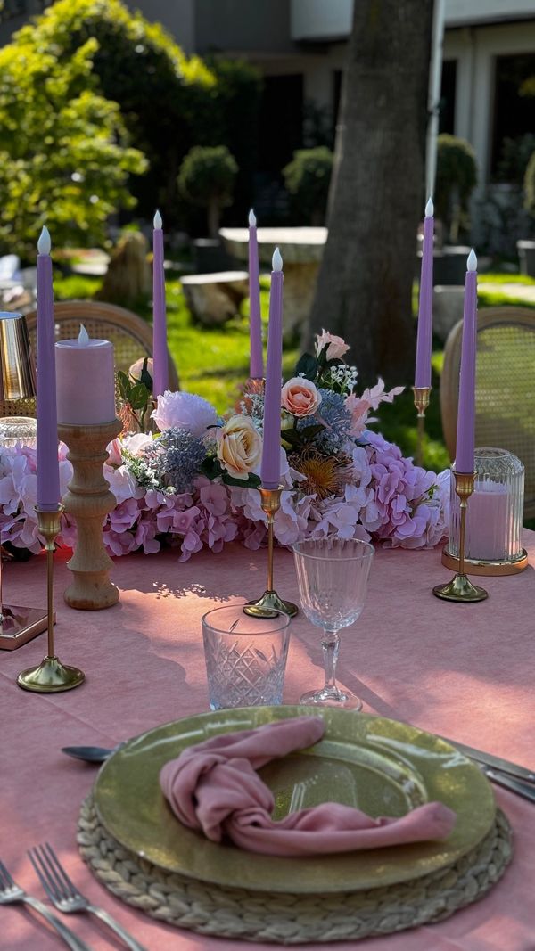 düğün, organizasyon, dekore edilmiş masa, organizasyon masası, ihtişamlı bahçe