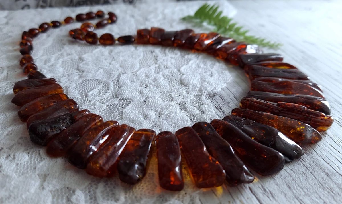 Gemstone Ketting Cognac main image 1