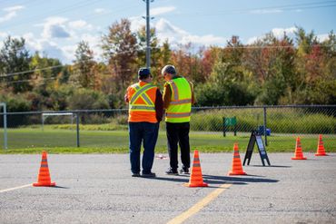 Jean-Pierre and student preparing for a Flight Review