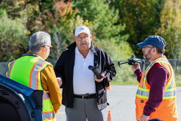 Patrick Foré and Jean-Pierre Lafleur teaching a remote pilot