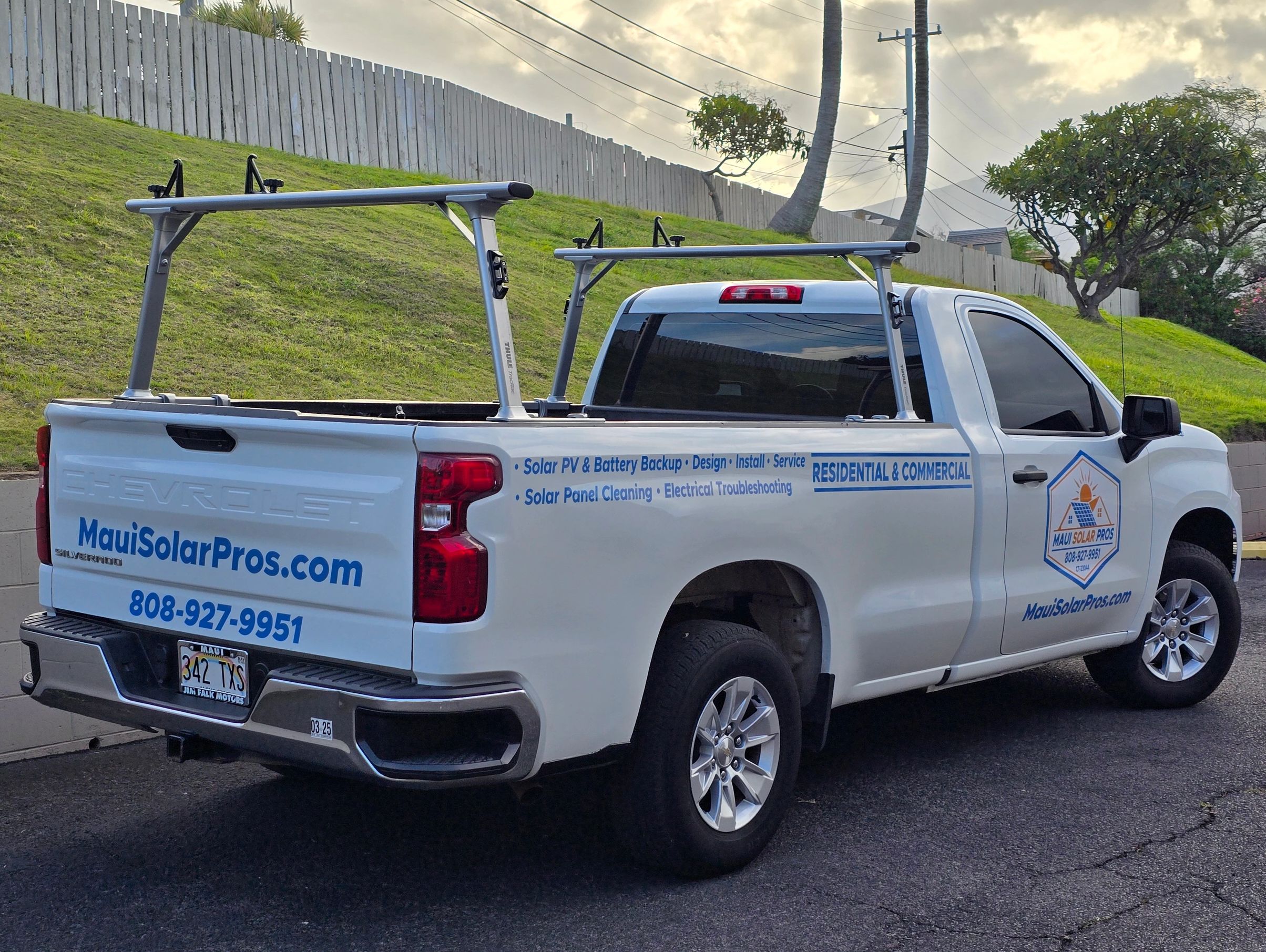 solar-panel-installer-kahului-maui-tesla-certified