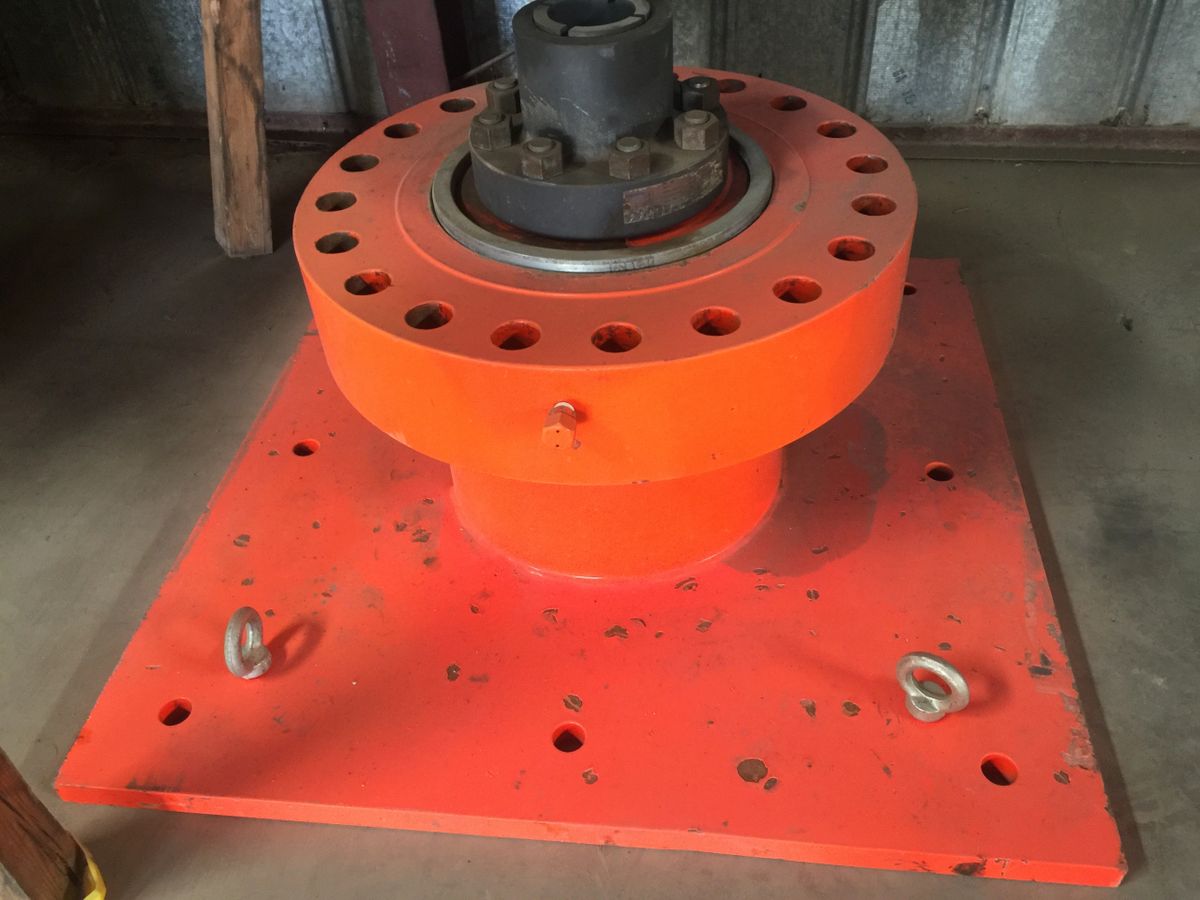 BOP Test Stump with Interchangeable Mandrels