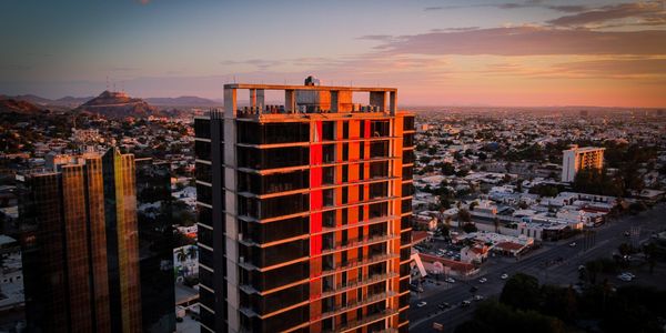 atardecer en hermosillo sonora en especifico en el blvd kino tomada con drone dji