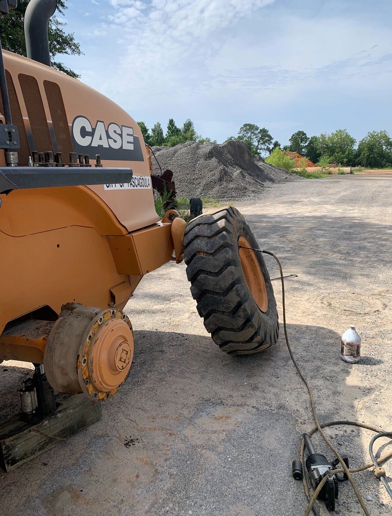 JOHNSON TIRE SERVICE