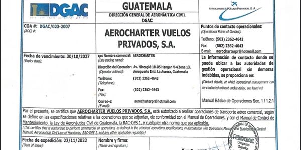 Official Guatemalan Aerocharter Vuelos Privados authorization document.