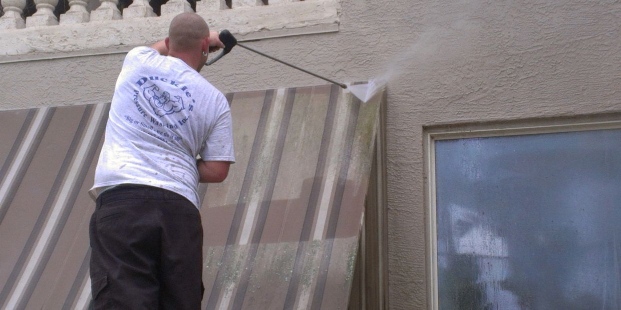 awning cleaning