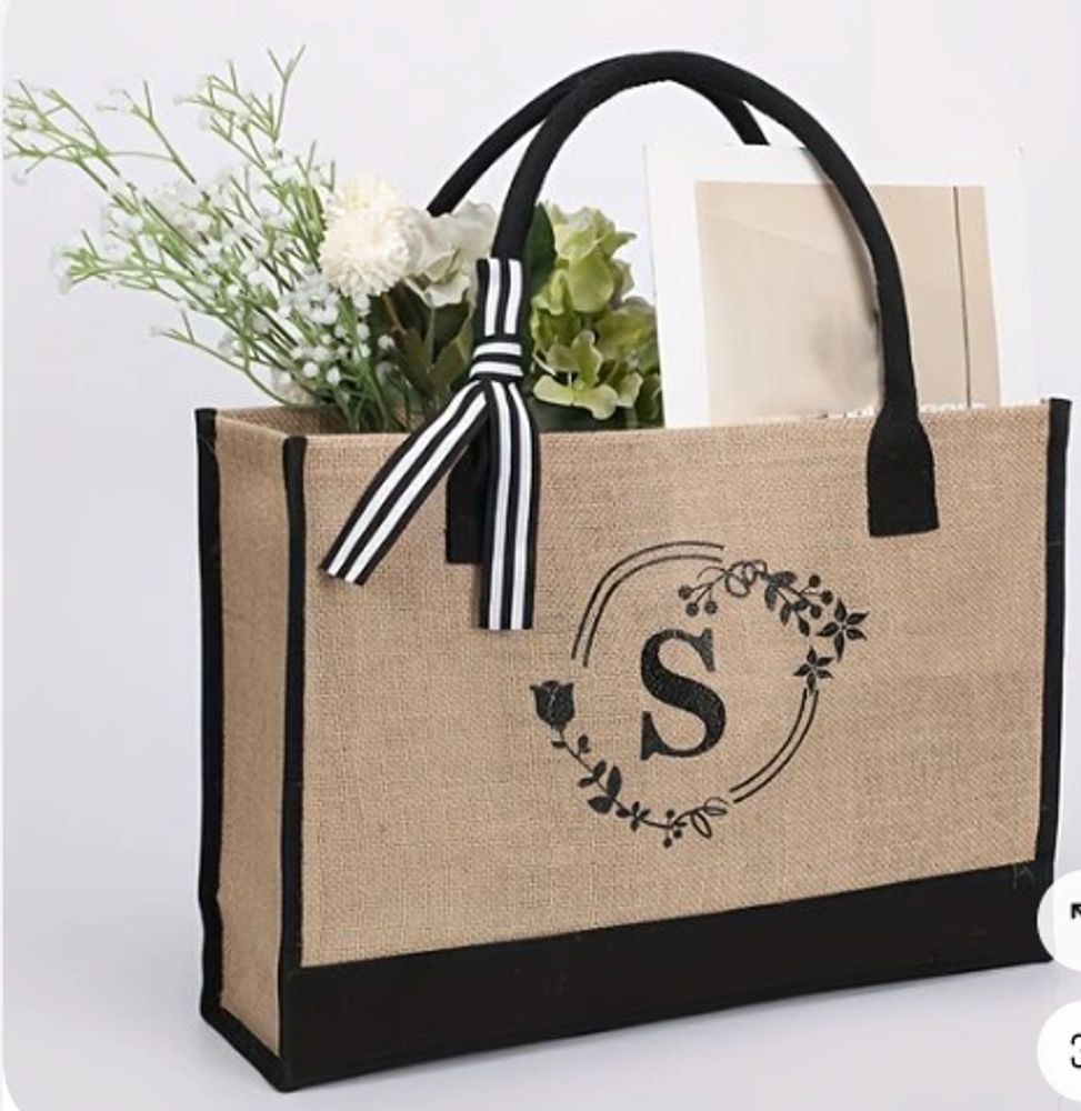 Spread happiness with beautifully arranged return gift bags 