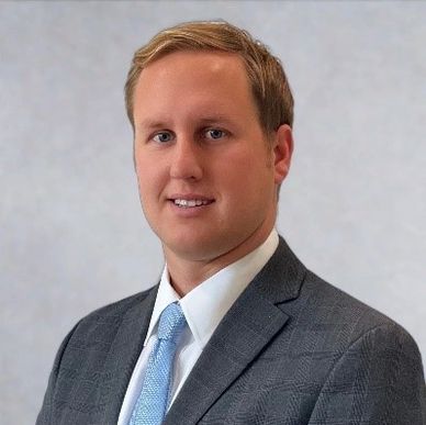 Professional man in suit and tie.