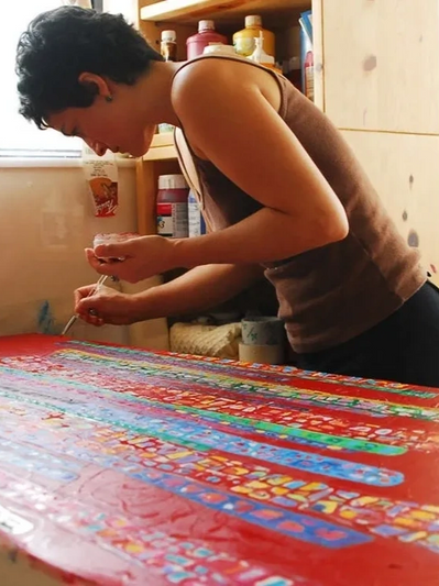 Isabel Parra studio
Hong Kong artist painting
Isabel Parra original art
Modern female artist HK