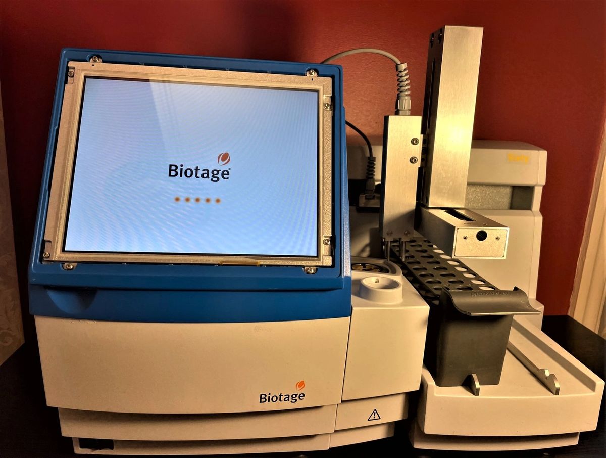 Biotage® Initator+ Microwave System with Robot Sixty