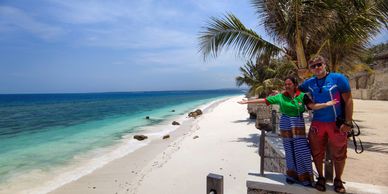 Playa cerca de Tambolaka y hotel Mario 
