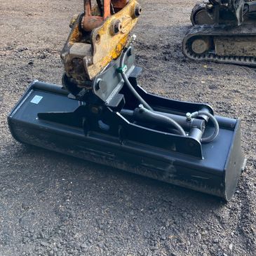 Abiljo 2-4t tilting grading bucket 